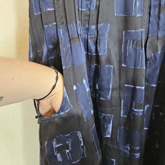 Ted Baker Silk V Neck Sheath Dress Black Blue Print Womens 4 - Picture 5 of 11